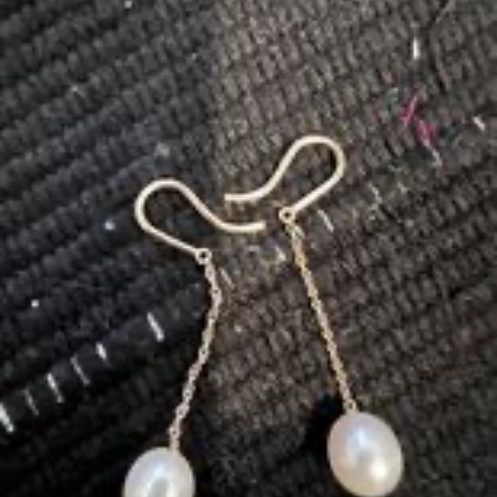 Tiffany Silver Elsa Peretti® Pearls by the Yard™ Chain Earrings - Picture 3 of 4